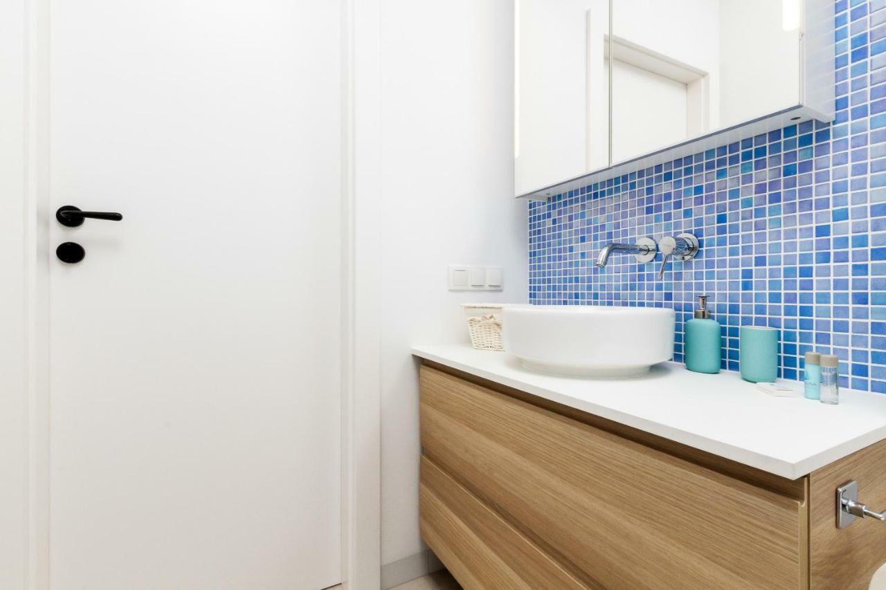 Apartments Gdansk Starowiejska By Noclegi Renters Bagian luar foto